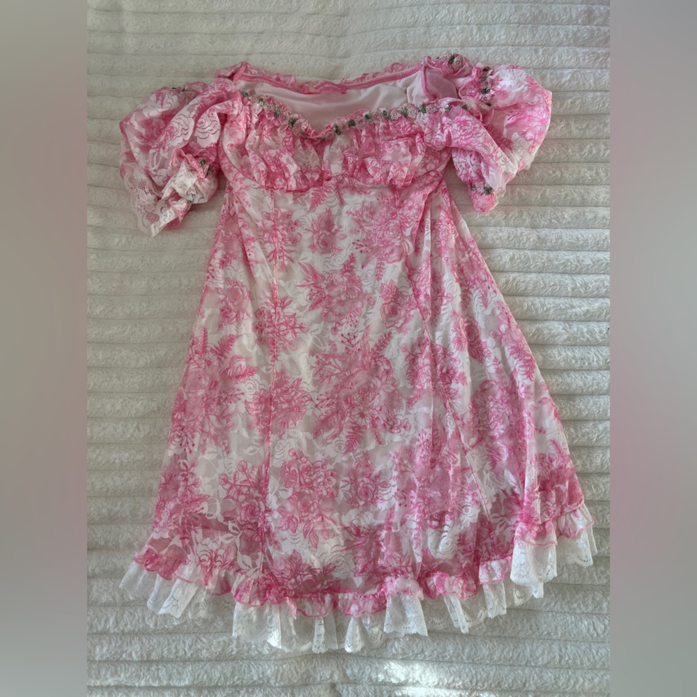 Sugar Thrillz Pink Floral Lace Dress